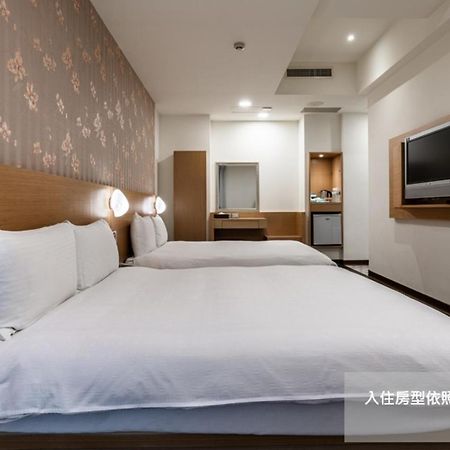 Fish Hotel - Yancheng Kaohsiung Exterior photo